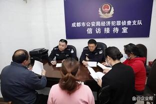 爆赞！热议C罗年度53球：他是球王仅此而已 我们见过的最伟大球员