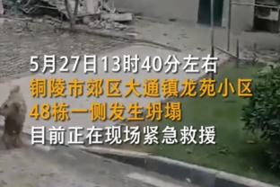 湖人去年季后赛首发詹眉彪里拉 本赛季没用过&仅出战1.3分钟